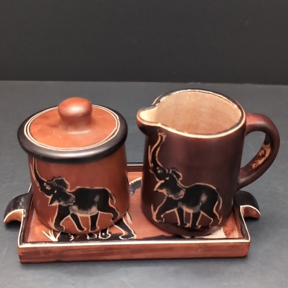 Kuku Hut,Hand carved Brown Stone Sugar And Creamer Set with Tray. - Picture 1 of 16